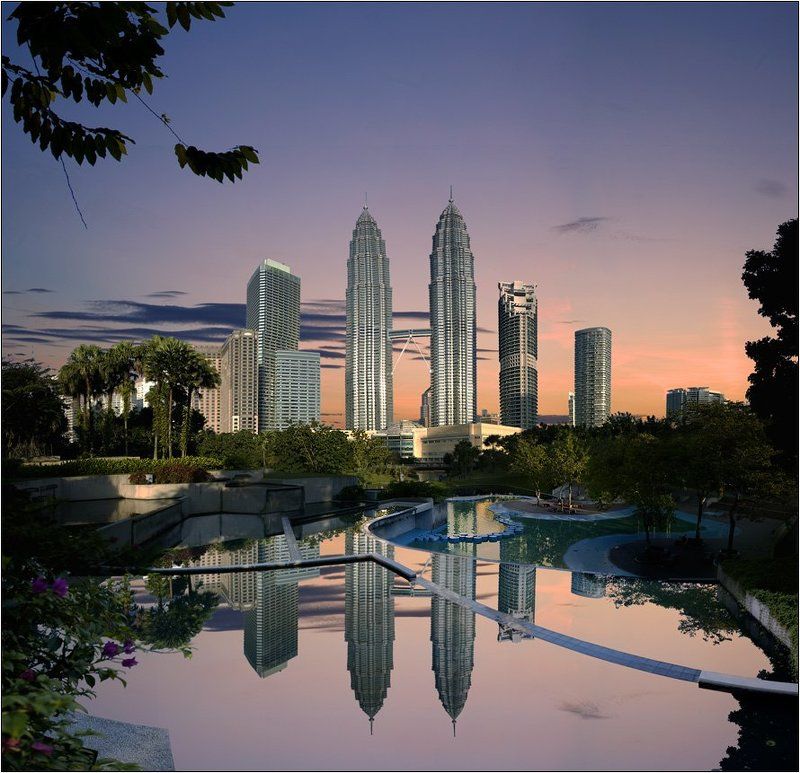 petronas, петронас, куала-лумпур, малайзия Петронас. Утро. фото превью
