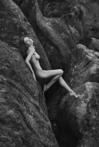 В плену скал