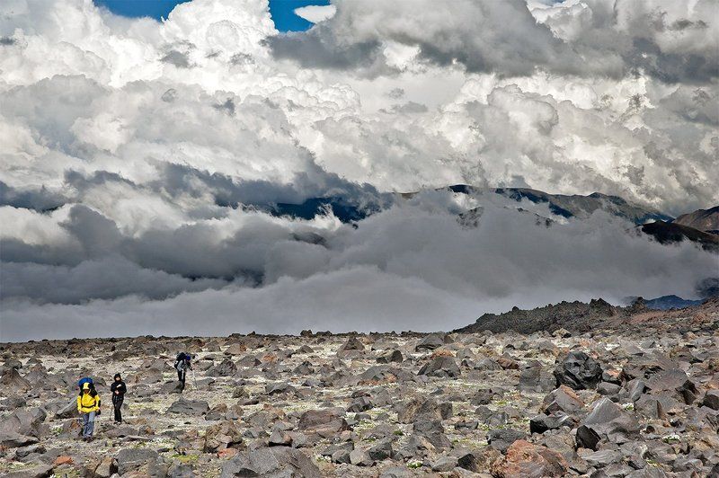 эльбрус, кавказ, горы, альпинизм, восхождение, скалы ленца, восточная вершина, 5621. Как перезимовать лето? фото превью