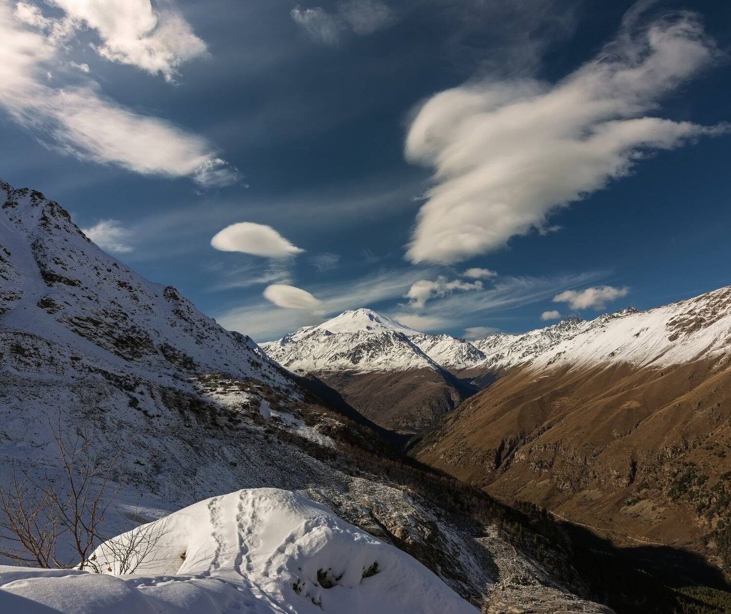 горы,кавказ, восхождения,эльбрус, ледник, облака, Эстелла
