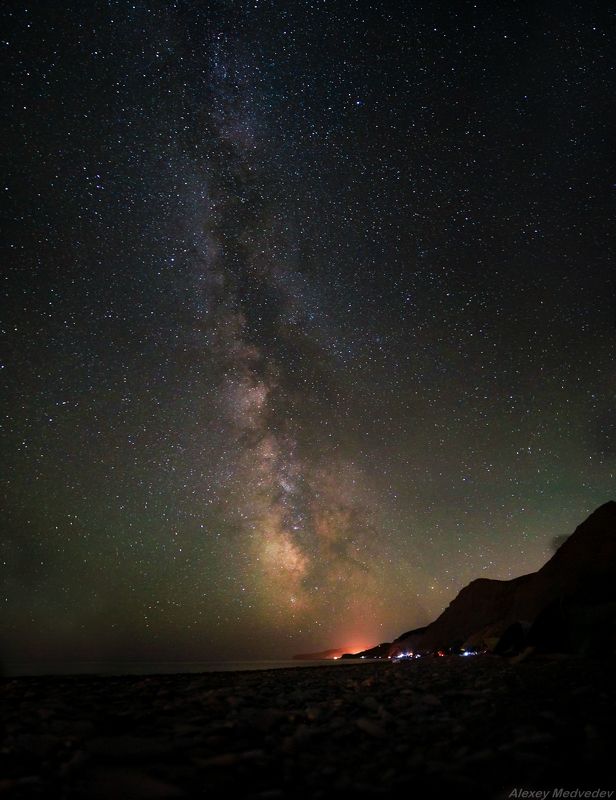 Лисья бухта, Крым, ночь,  Милкивей над Меганомом фото превью