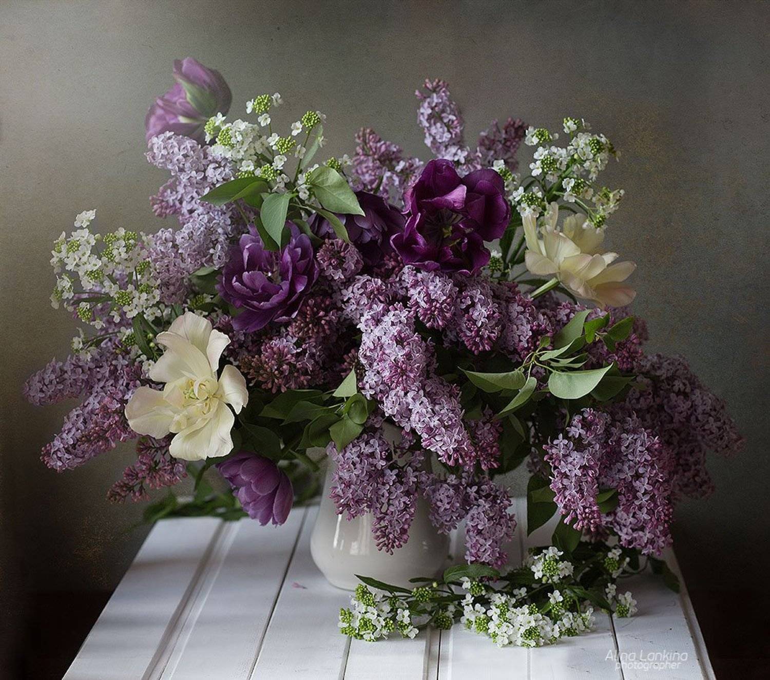 натюрморт, сирень, тюльпаны, свет, весна, цветение, букет, цветы, алина ланкина, still life, Алина Ланкина