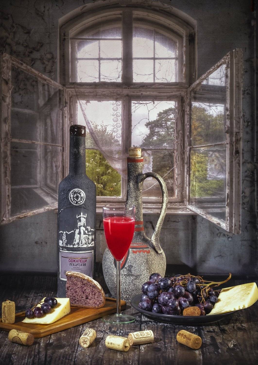 натюрморт, фудфото, вино, бутылка, кувшин, ужин, сыр, виноград, Юрий Левко