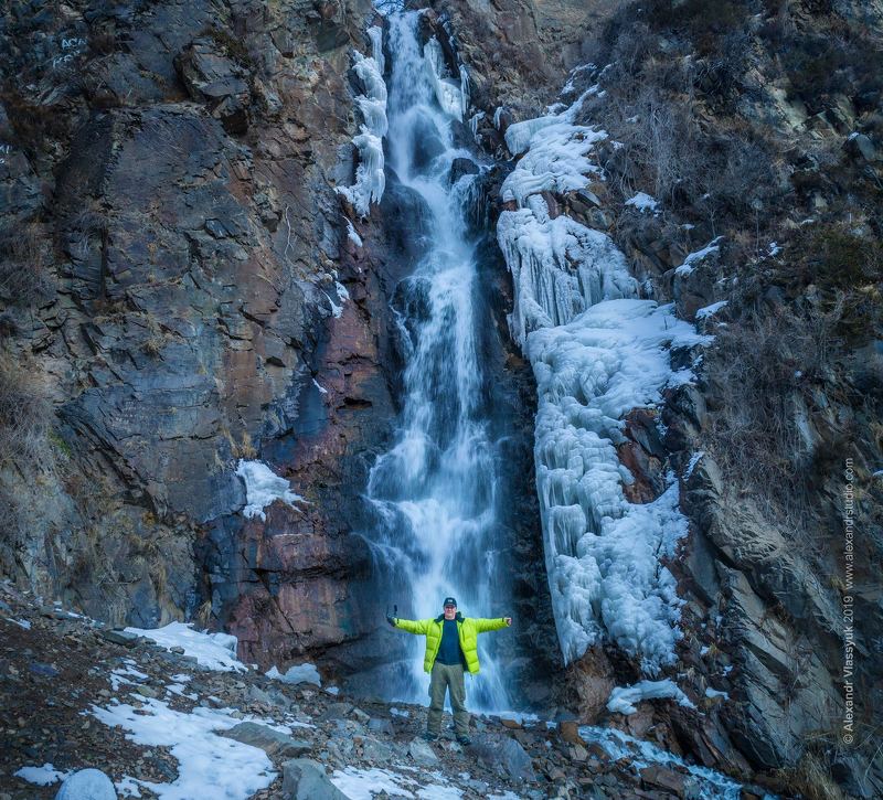 водопад фото превью