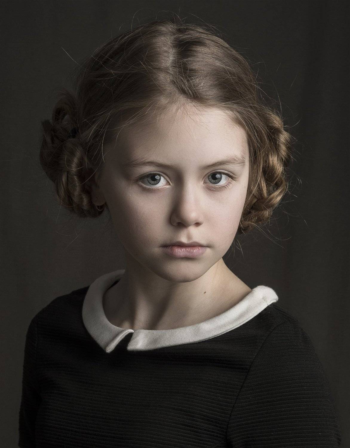 портрет , взгляд , цвет ,волосы , красивые губы ,нежность ,девочка, Natalia Kholodova