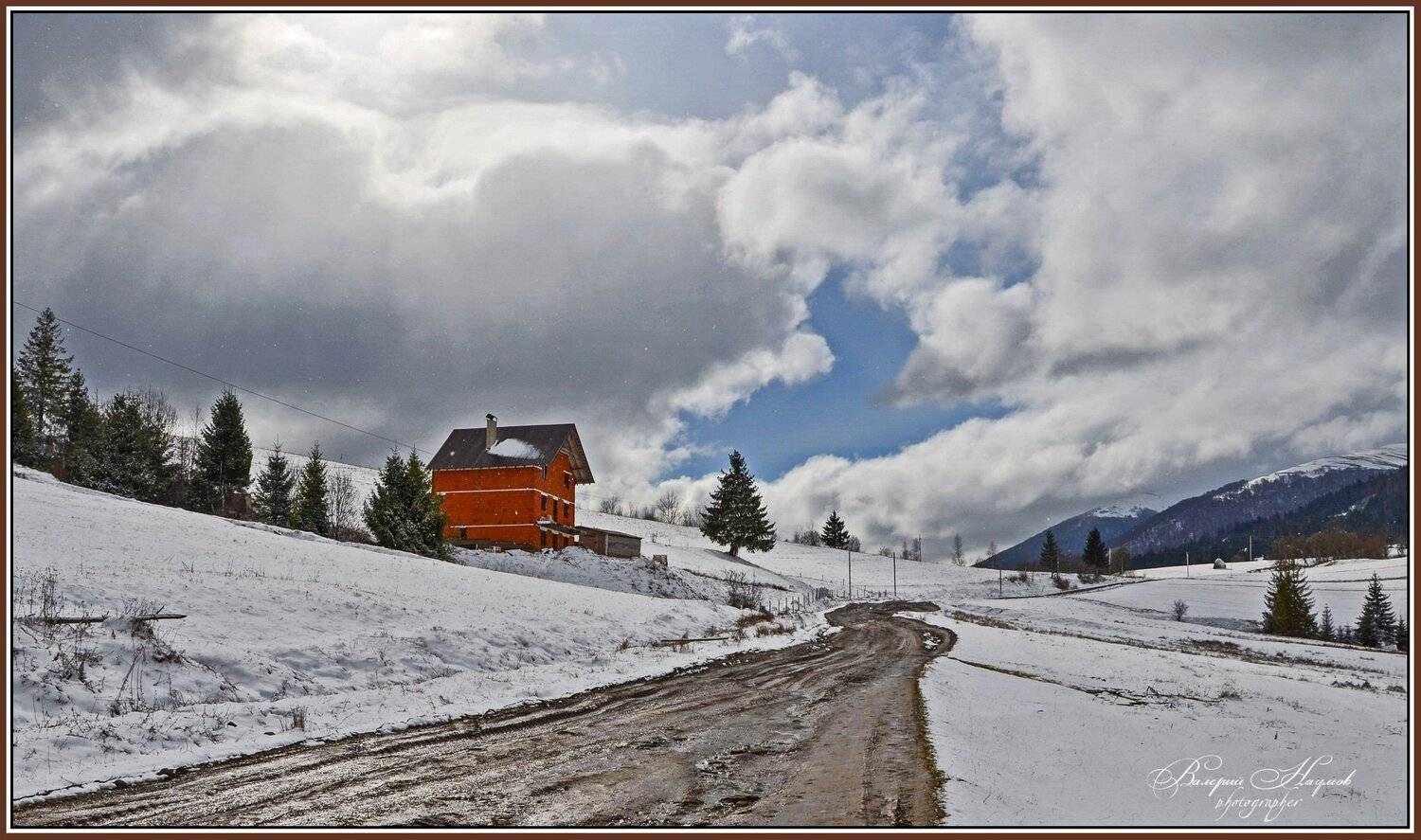 весна, март, небо, облака, карпаты, боржава, подобовец, горы, распутица, дорога, Валерий Наумов