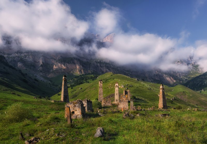 кавказ, ингушетия Башни Ингушетии. Лето, осень, весна. фото превью