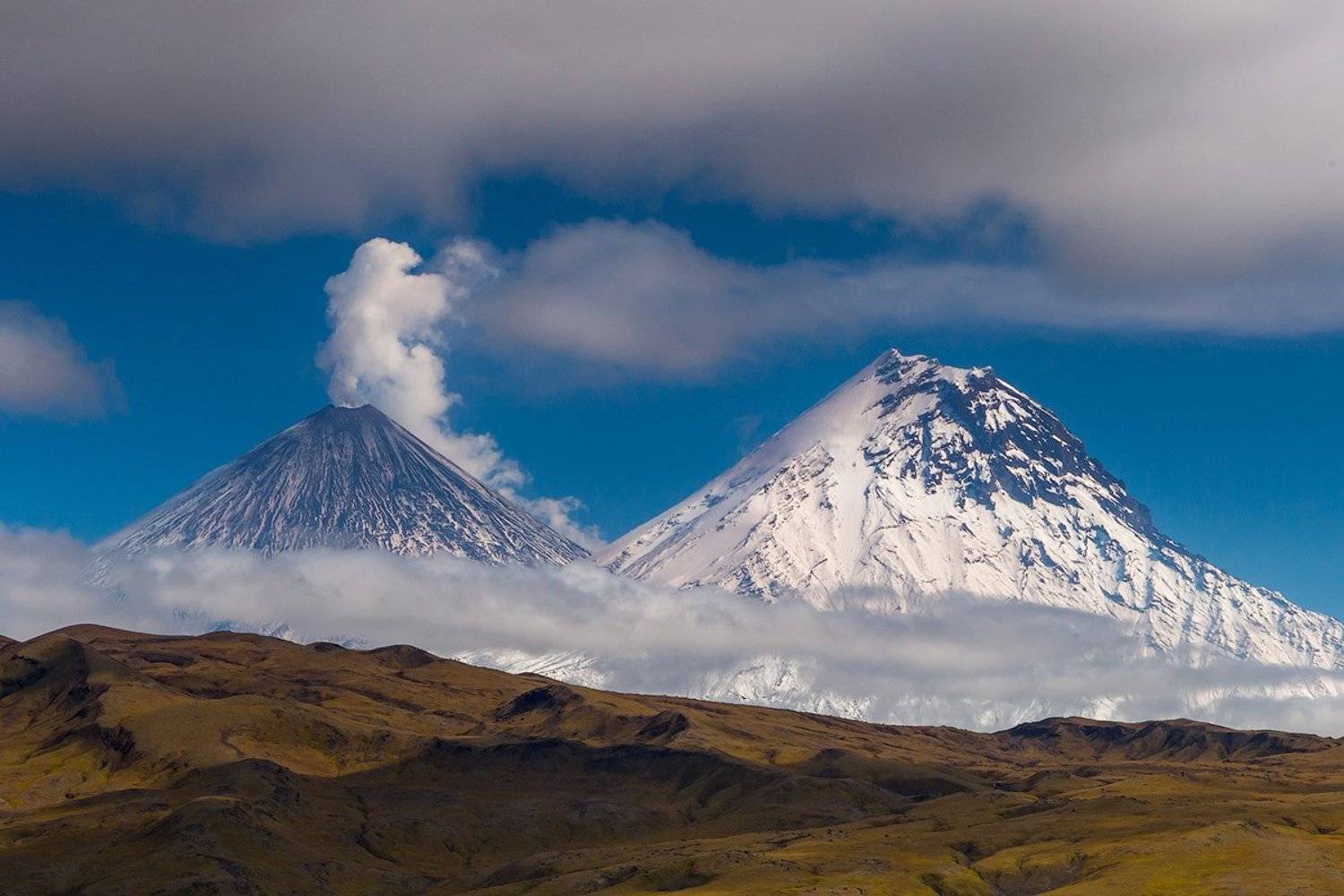 камчатка, вулкан, осень, пейзаж, природа, путешествие, фототур, озеро, Денис Будьков