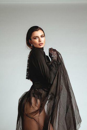 Xenia | Liliya Nazarova