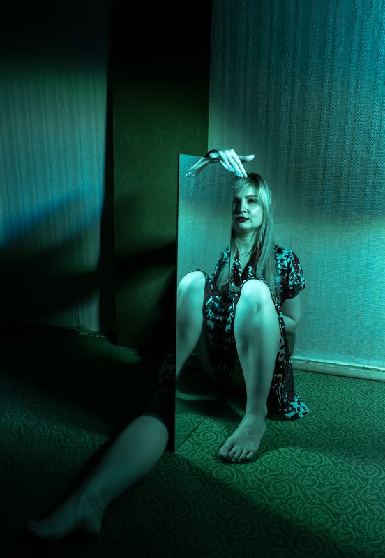 lightpainting, lightart, longexposure, nightphotography, light, night, portrait Partition. фото превью