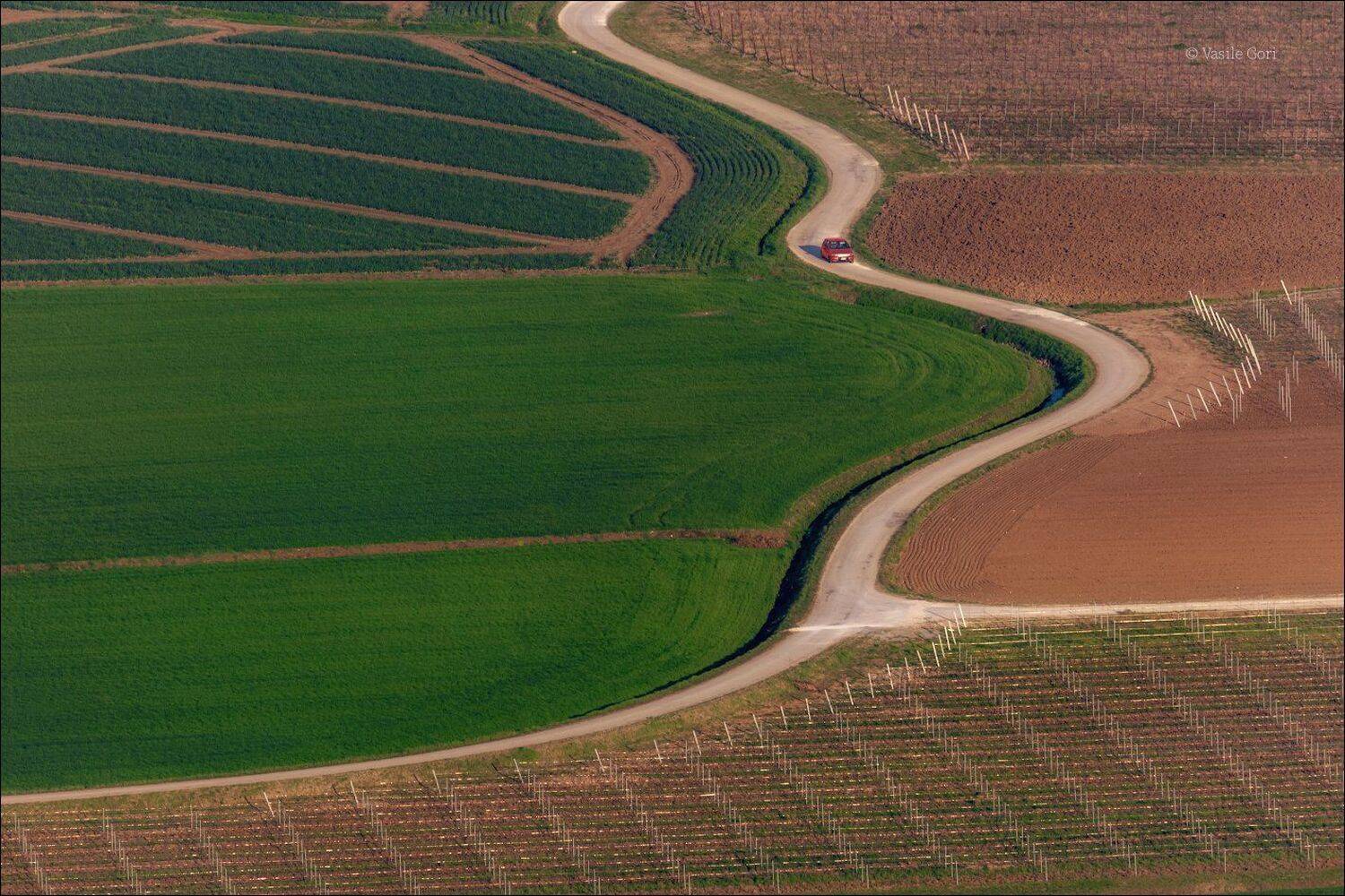 italy,villaga,дорога,весна,фиат,colli berici,италия,холмы беричи,road,hills, landscape, Василий Гори