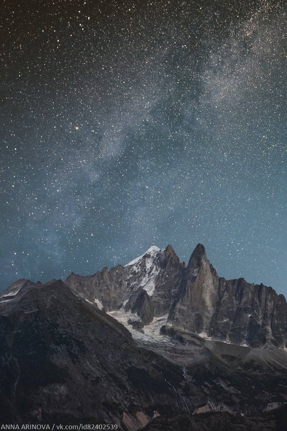 , Анна Аринова