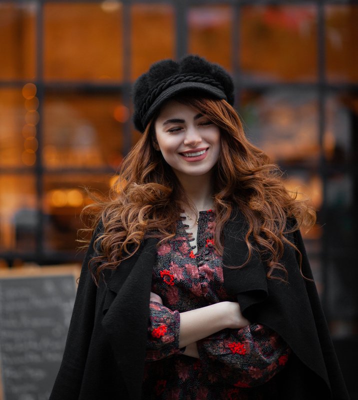 beautiful İstanbul Street Portrait фото превью