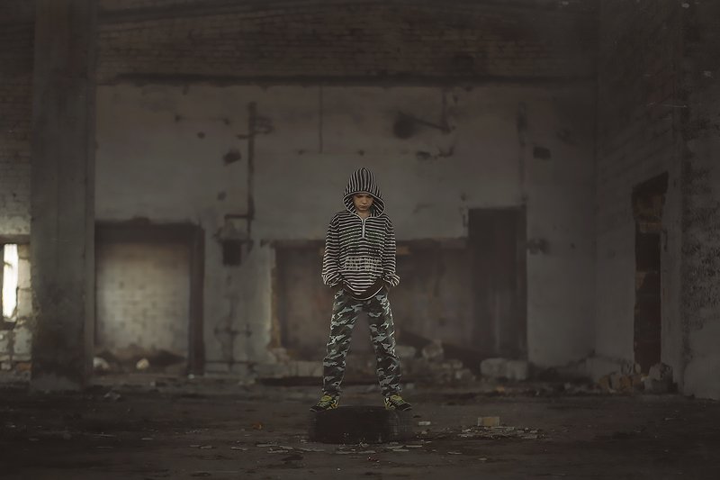 Дети, заброшка. Заброшка фото превью