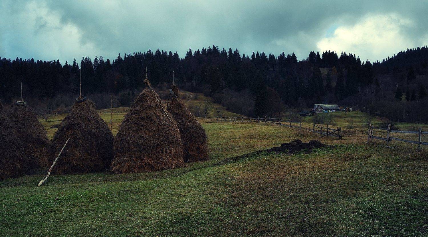 горы, осень, стожки, Вьюшкин Игорь