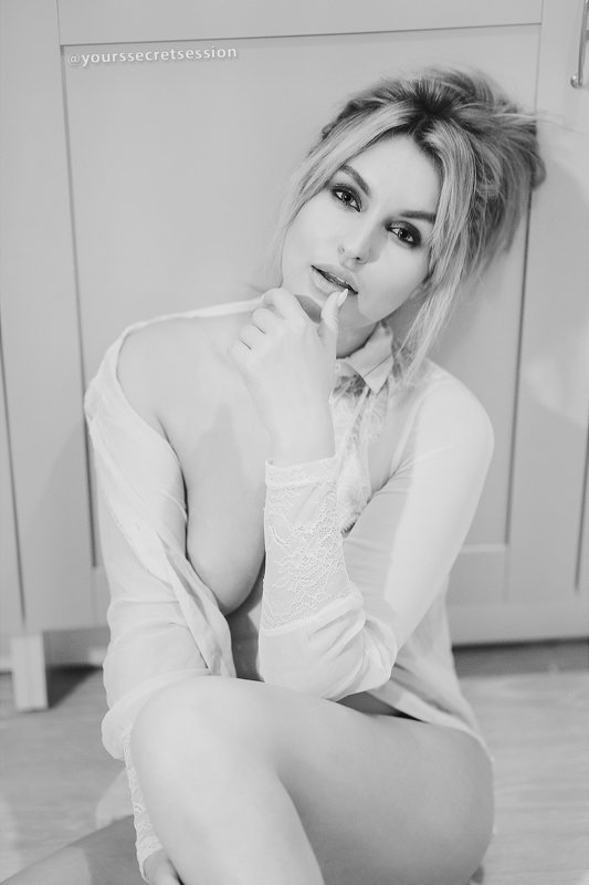 девушка, портрет, чб Кри фото превью