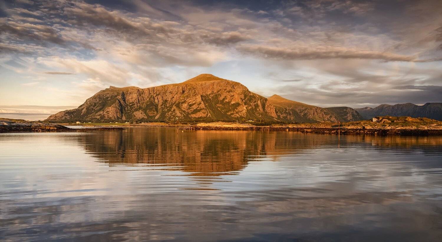 гора, фьорд, норвегия, отражения, Александр Безмолитвенный