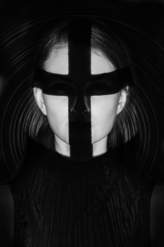 strange ... фото превью