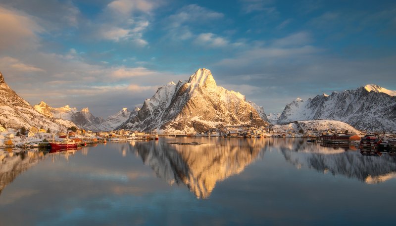 lofoten, norway Reine фото превью