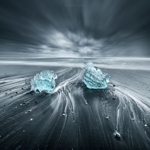 Diamond beach