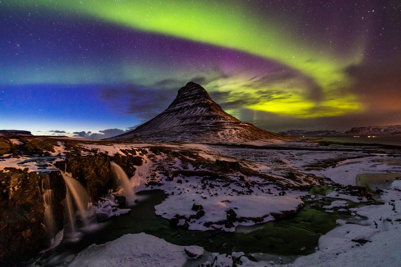 исландия, ночь, северное сияние kirkjufell фото превью
