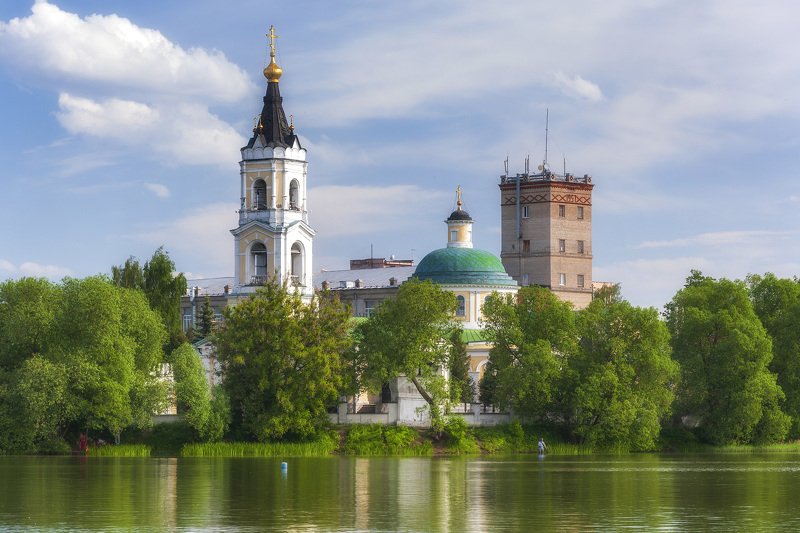 храм,лето,небо,пруд,россия  *** фото превью