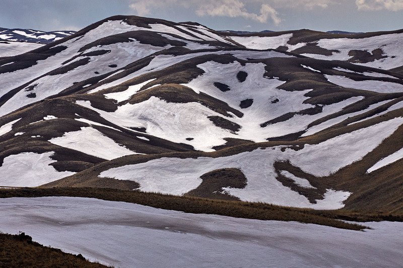 Приведение в горах фото превью