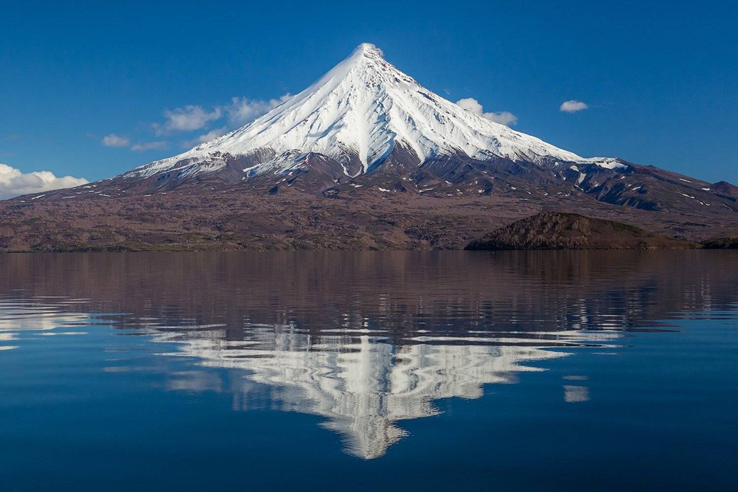 камчатка, пейзаж, озеро, природа, путешествие, фототур, отражение, Денис Будьков