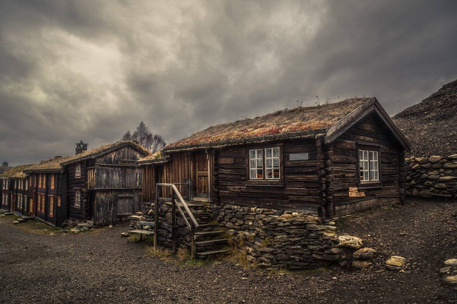 r&oslash;ros,norway,norwegian,mining town,houses,architecture,wooden,house,building,original,moody,unesco, Adrian Szatewicz