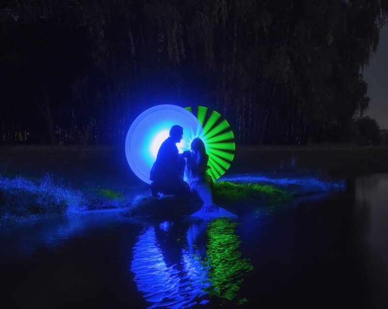 lightpainting, lightart, longexposure, nightphotography, light, night, portrait I met a real mermaid! фото превью