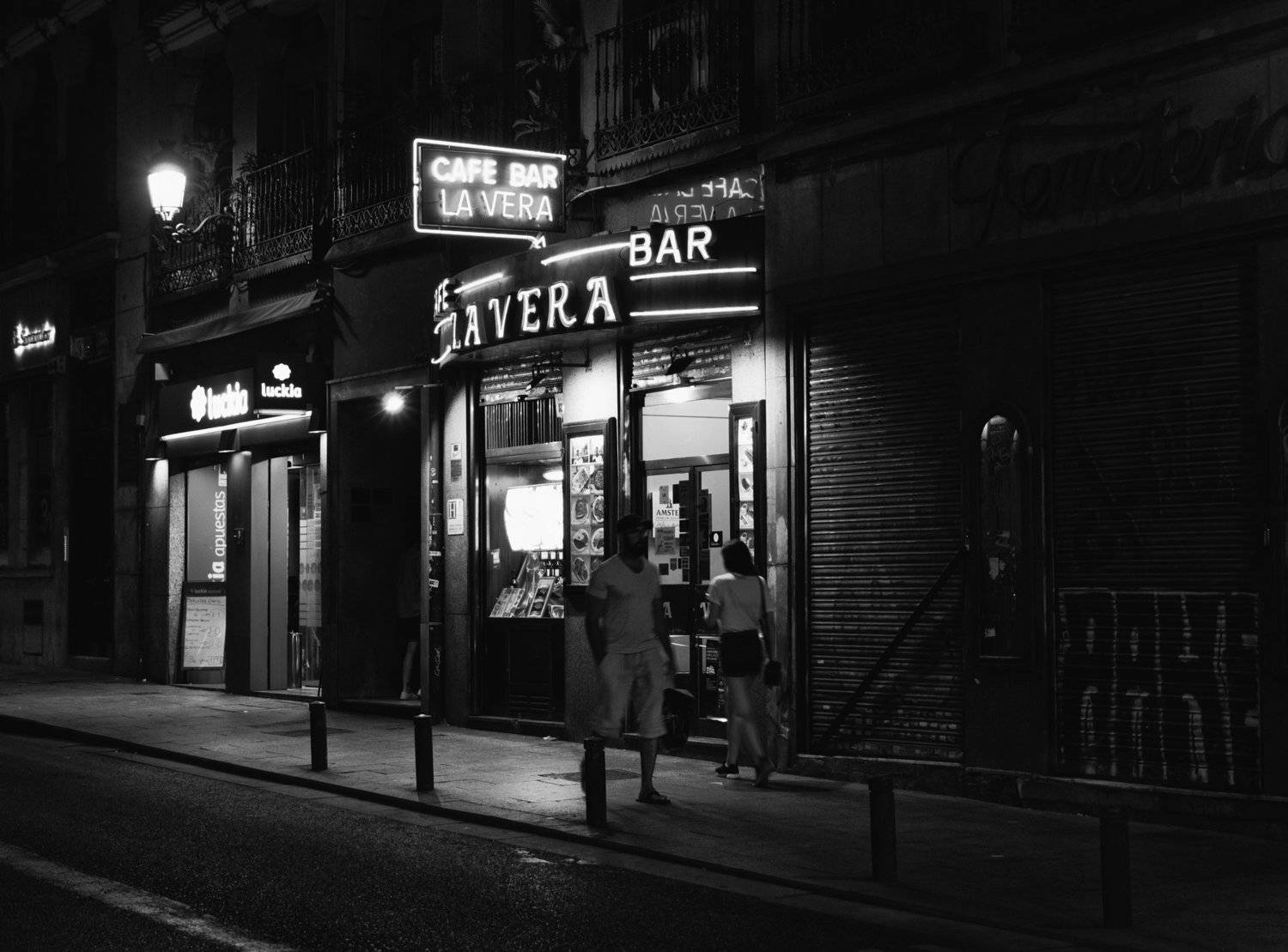 monochrome, spain, madrid, black and white, street, Elena Beregatnova