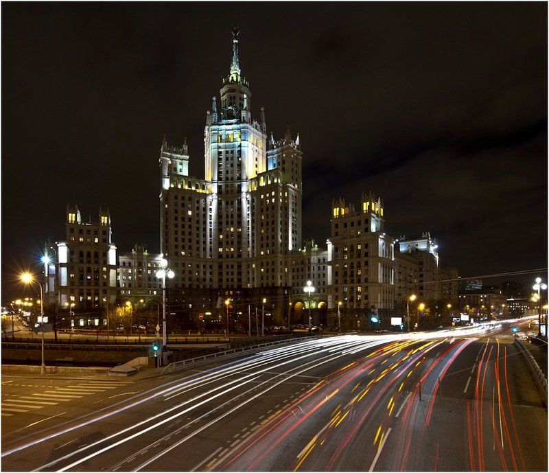 москва, котельническая, набережная, высотка, папорама кадр про статику и динамику фото превью