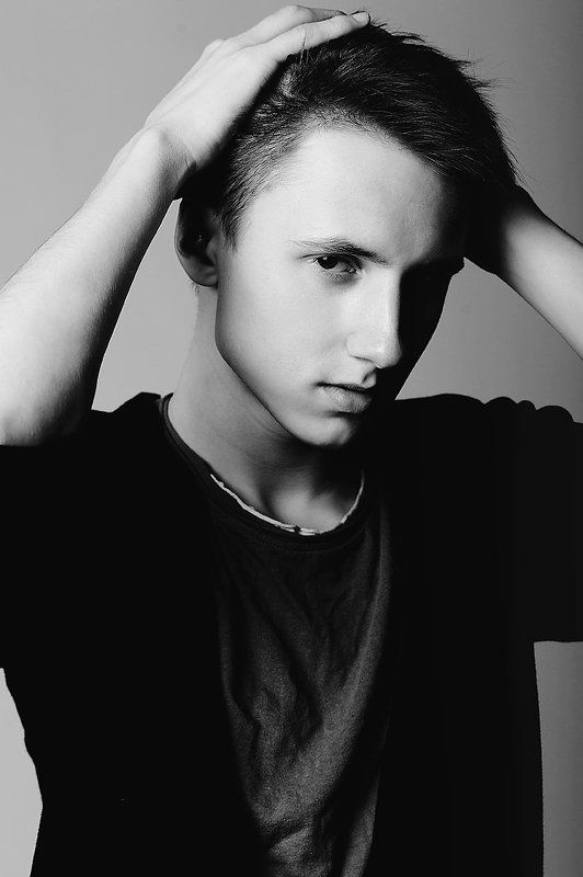 Max фото превью