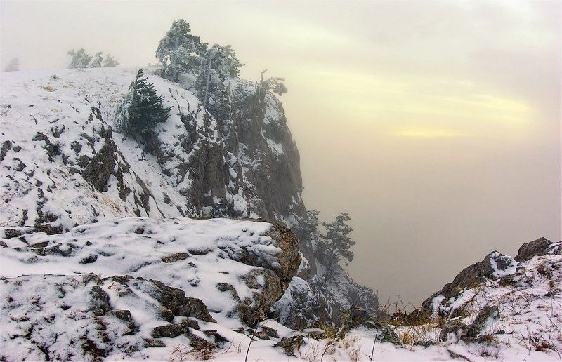 В снегах  Ай-Петри фото превью