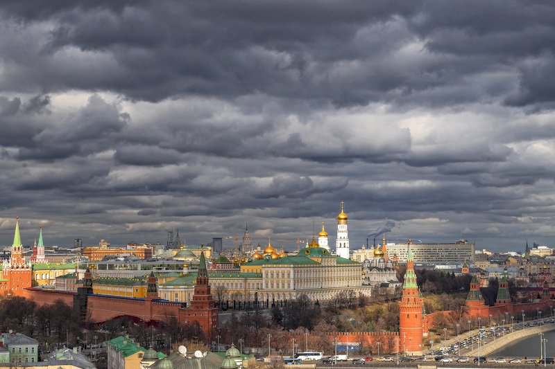 архитектура, город,  весна, свет, купола, пейзаж Кремль фото превью