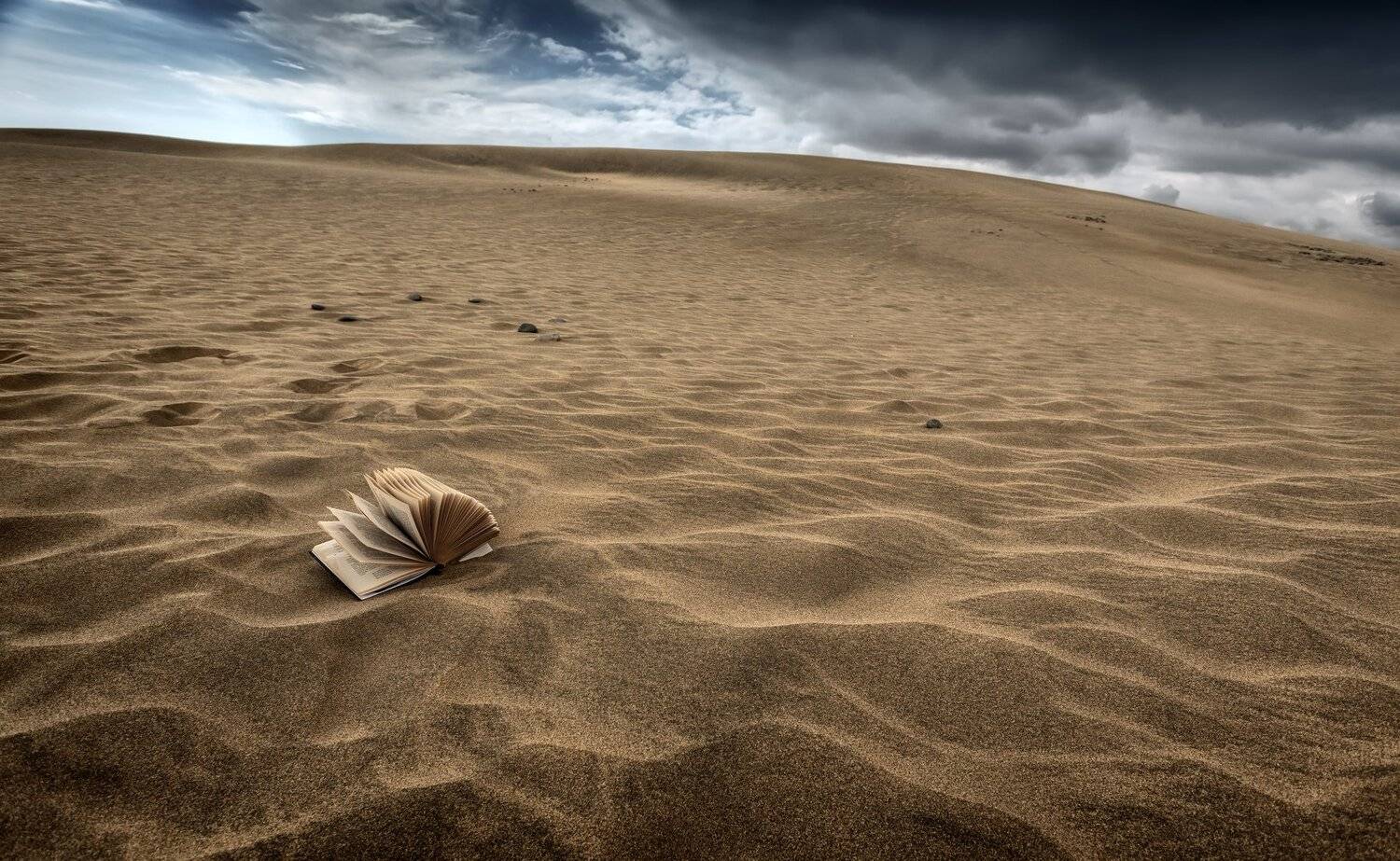 песок, книга, Александр Безмолитвенный