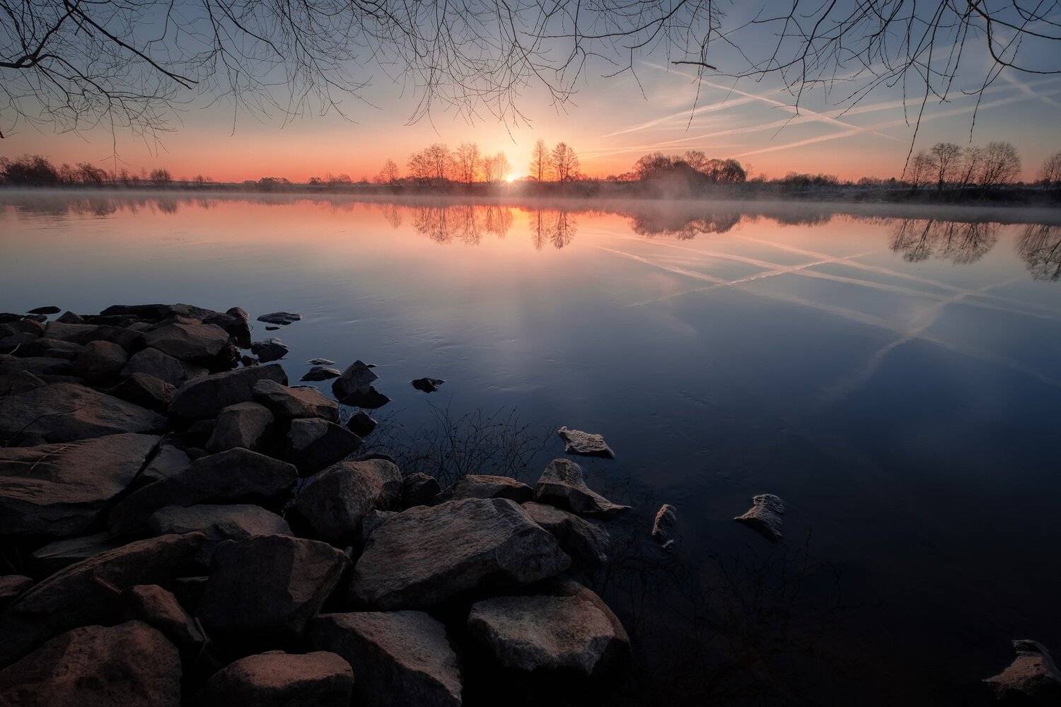 дубна, река, апрель, весна, отражения, камни, рассвет, туман, самолеты, Андрей Чиж