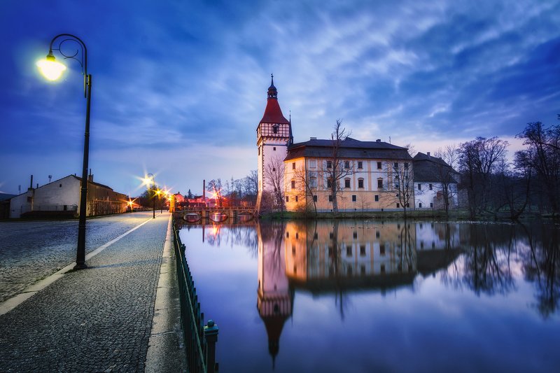 Blue hour castle Blatna фото превью