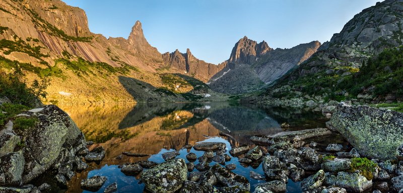горы, сибирь, саяны, западный саян, ергаки, закат, ник васильев, озеро, отражение, горные духи Обитель Горных Духов фото превью