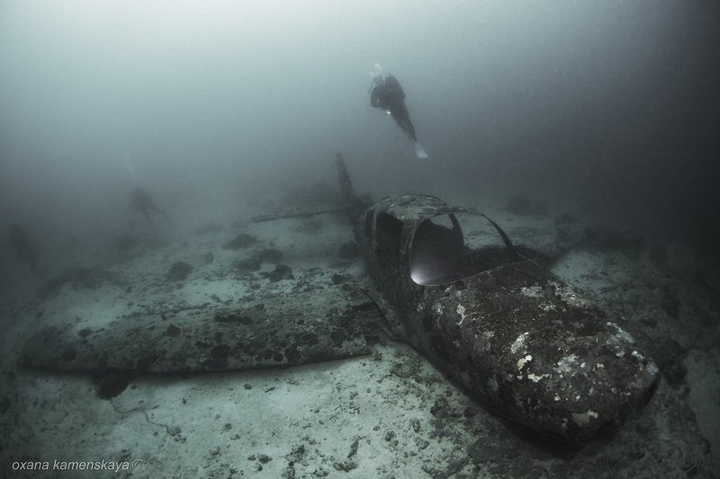 underwater phillipines blue deep diver wreck aircraft airplane   Пункт назначения фото превью