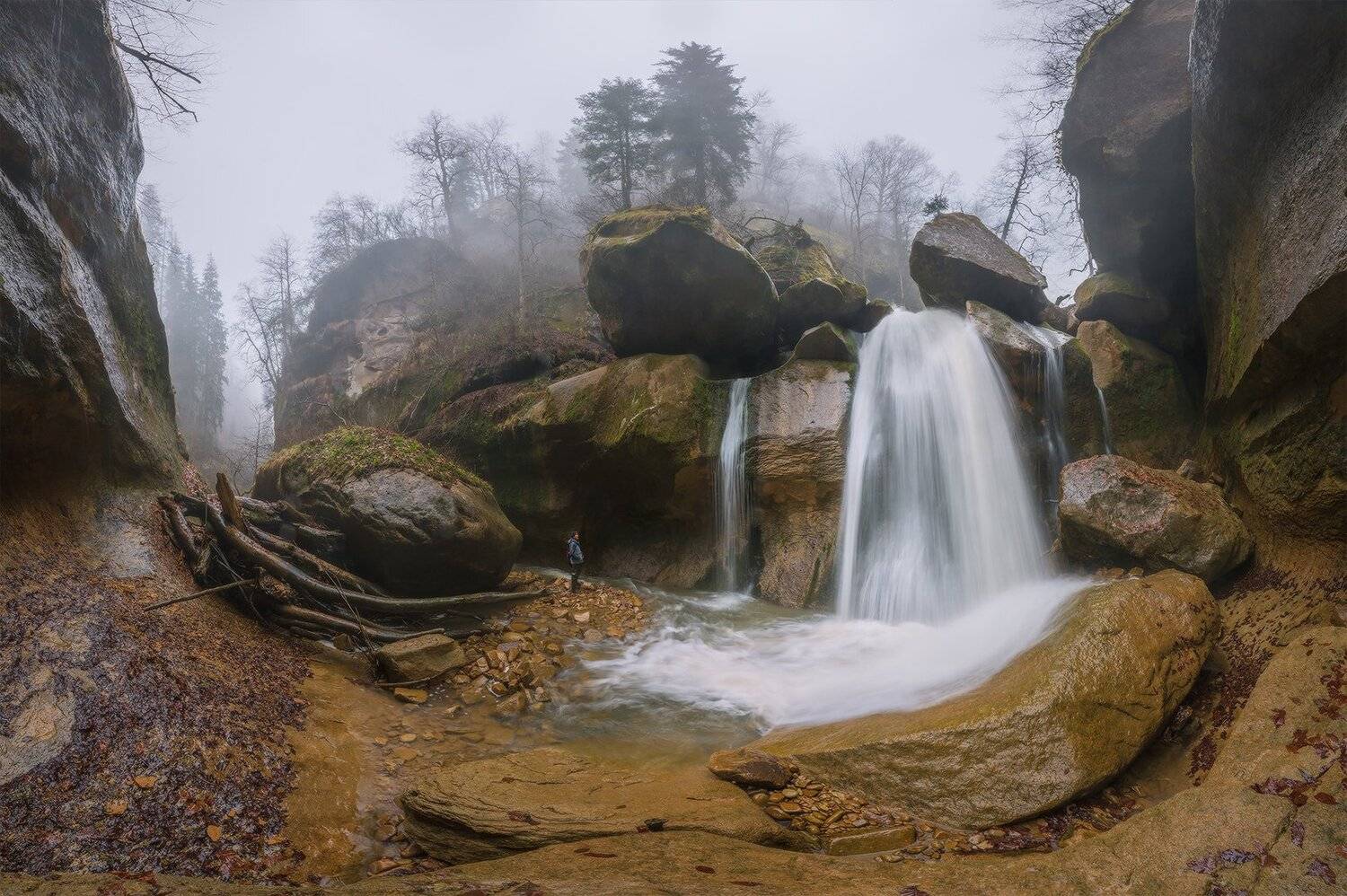 северный кавказ солёное река  кызыл-бек водопад затерянный весна апрель, Николай Мысливцев