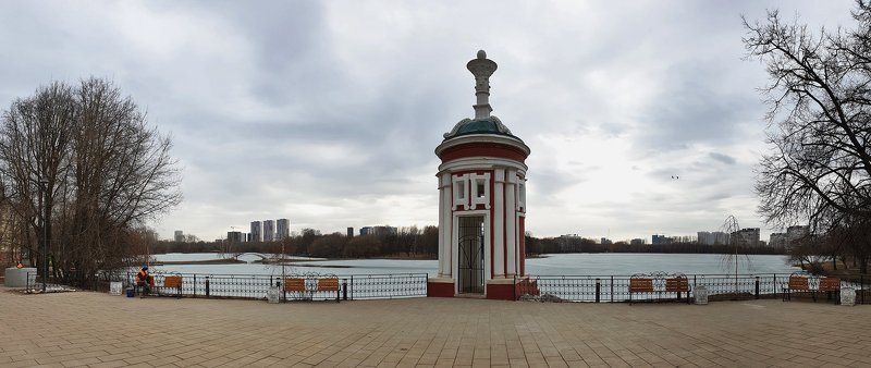 парк, город, пруд, усадьбы, купальня Панорама городского парка фото превью