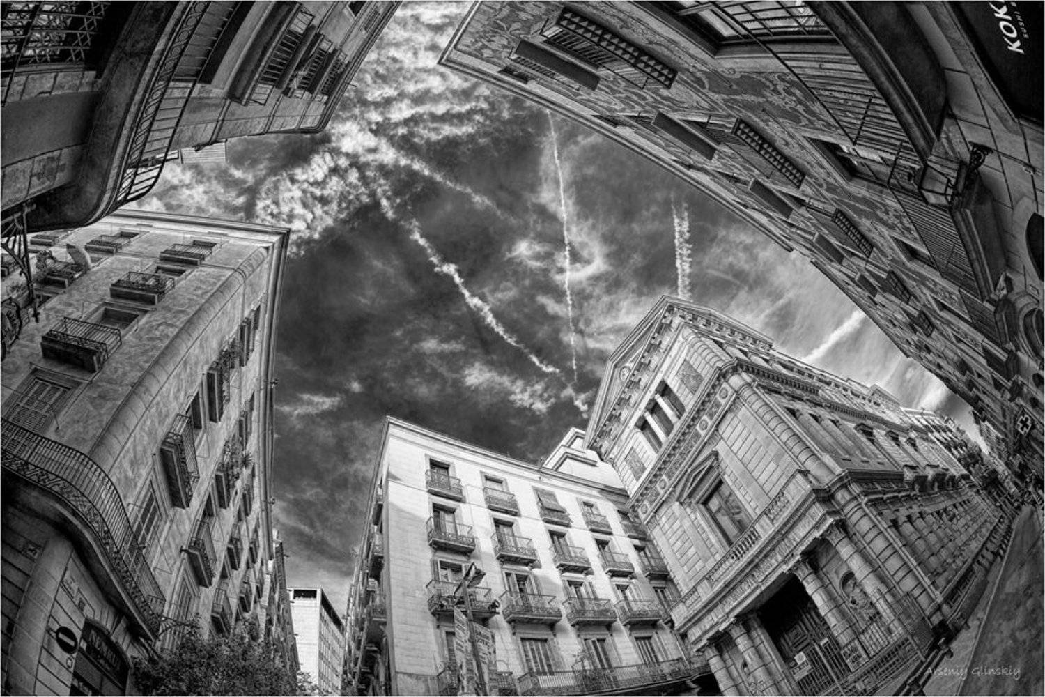 небо в городе, Арсений Глинский