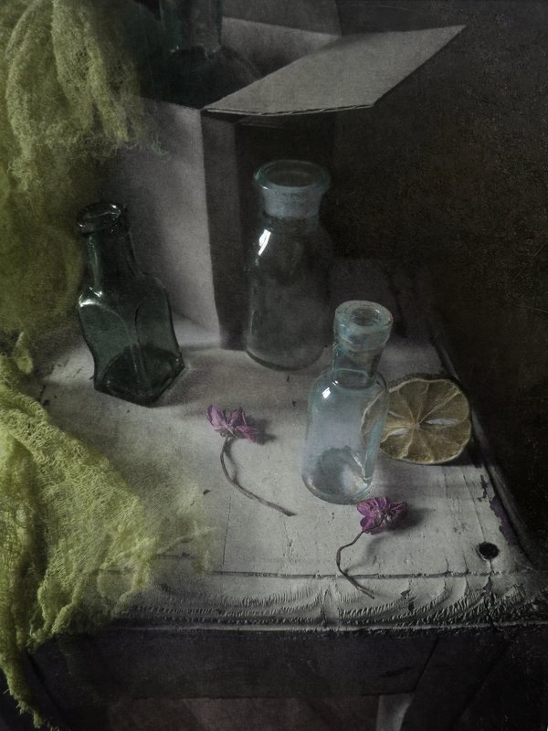 С марлей и бутылочками фото превью