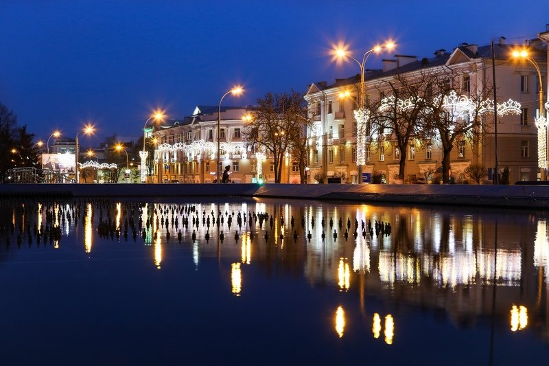 гомель, город, улица, вечер, отражение Вечерний Гомель фото превью