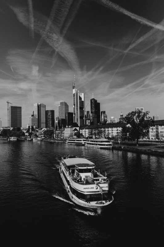 Frankfurt фото превью