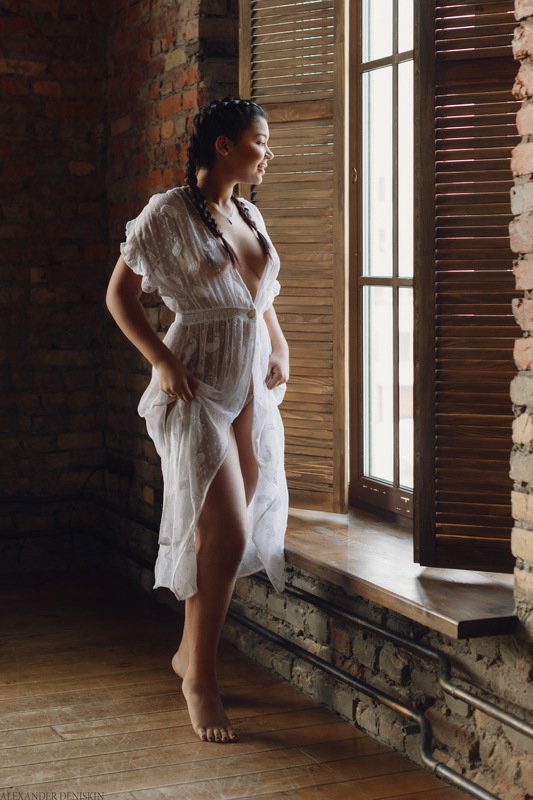 Junia_three фото превью