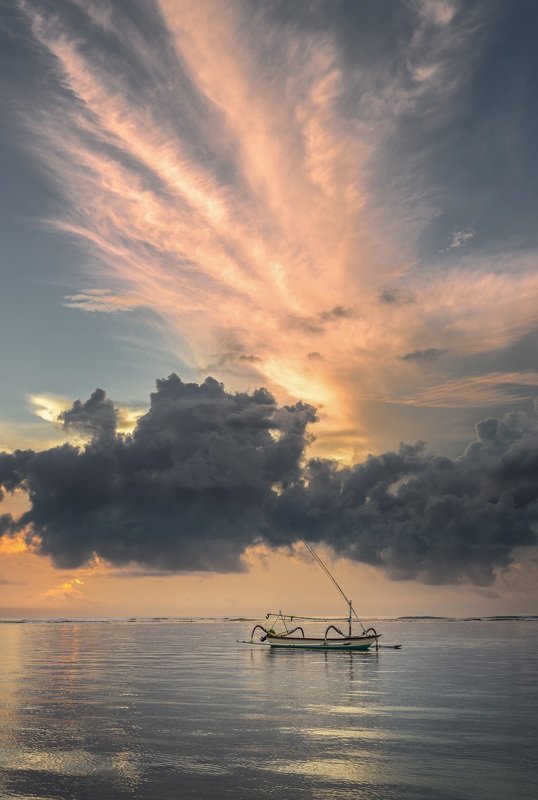 рассвет, Бали, лодка Балийский рассвет фото превью