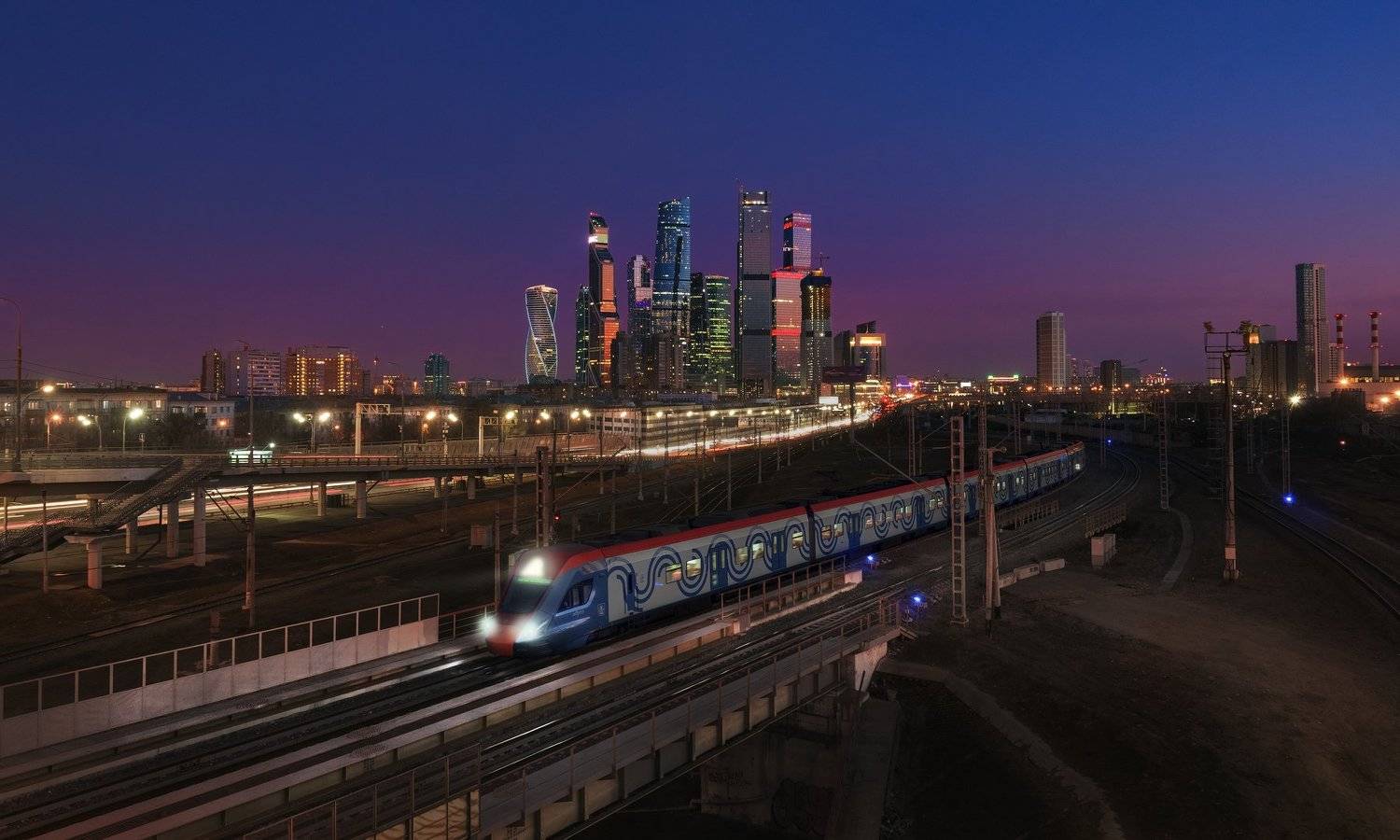 поезд,электричка,МЦД,Москва,город,МоскваСити,ночь,Иволга, night, moscow, train, Сергей Крылов