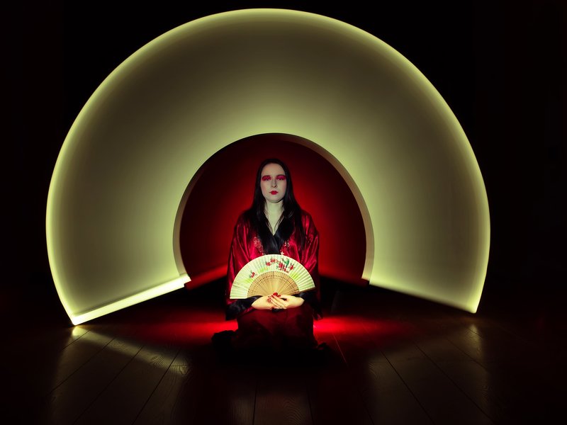 lightpainting, lightart, longexposure, nightphotography, light, night, portrait, lightportrait Полевой цветок фото превью